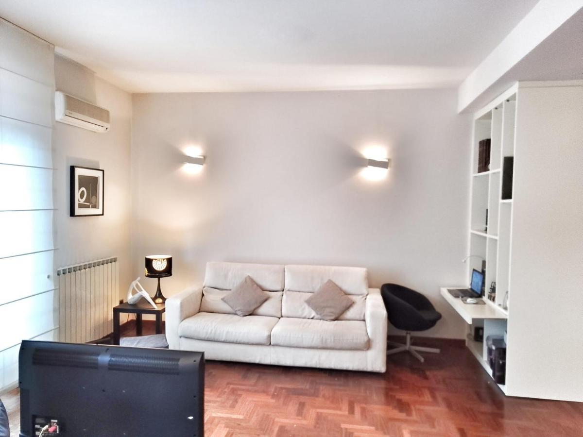 Lovely Modern Apartment Φλωρεντία Εξωτερικό φωτογραφία