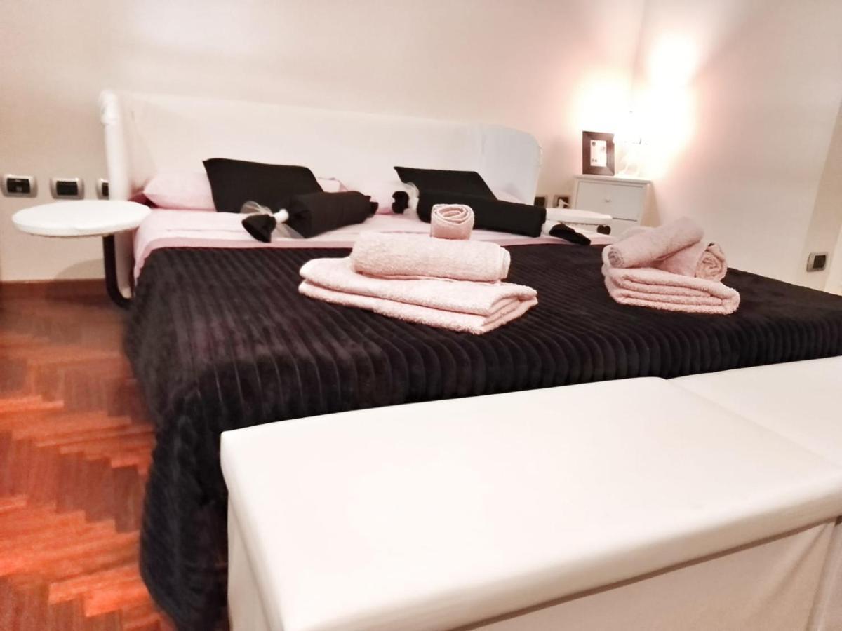 Lovely Modern Apartment Φλωρεντία Εξωτερικό φωτογραφία